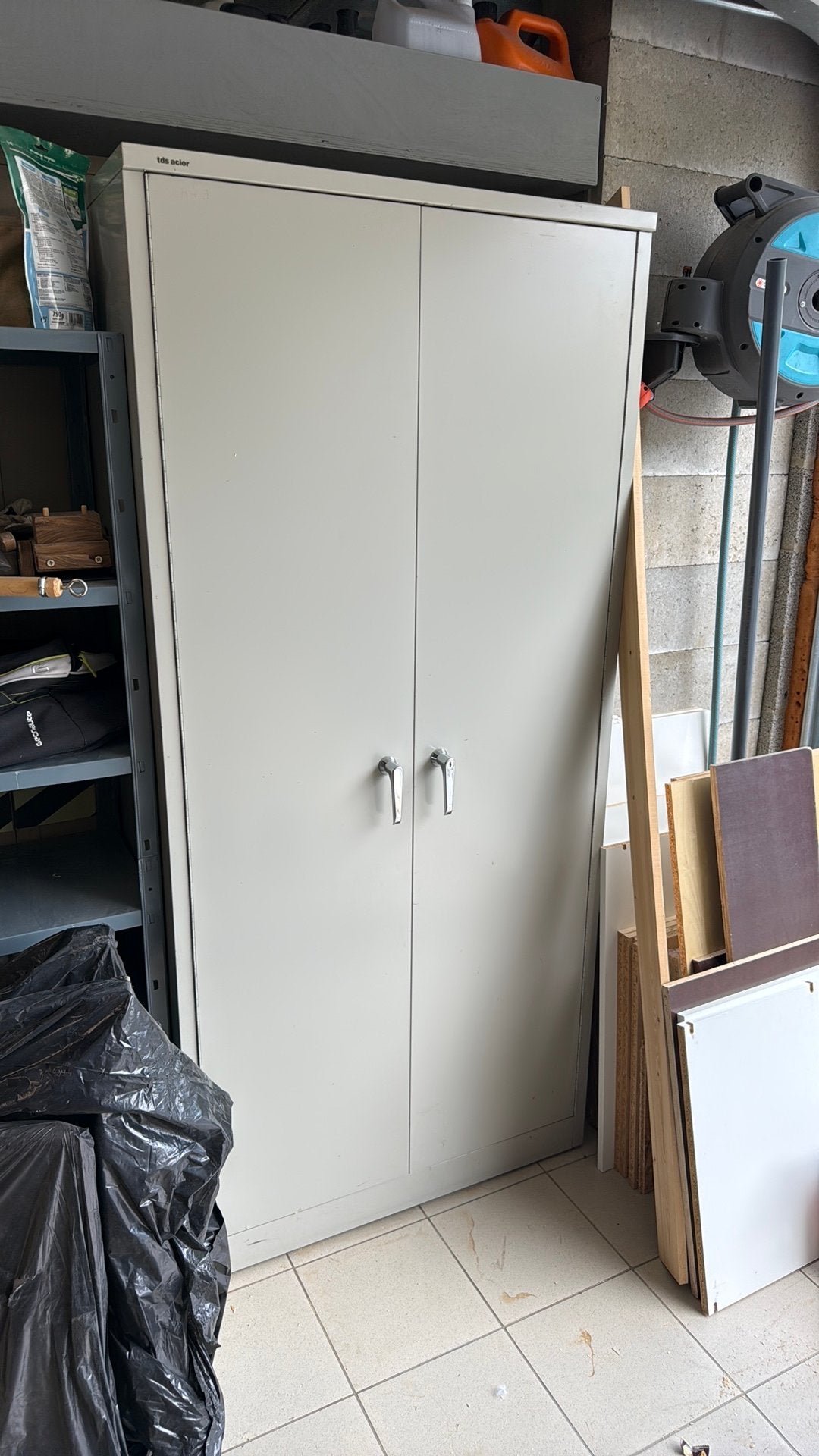 Armoire métallique TDS, Maison & Meubles, 25 à 50 cm, Avec serrure, Utilisé, 50 à 100 cm