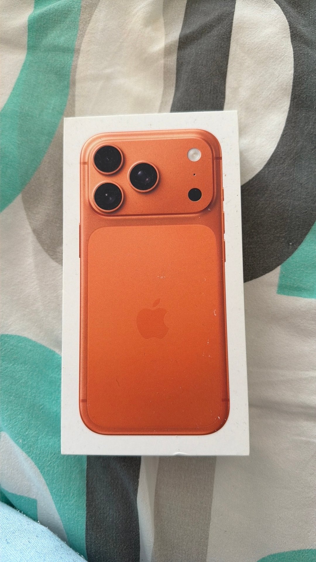 Iphone 17 pro 256 Gb orange, Telecommunicatie, Mobiele telefoons | Apple iPhone, Ophalen of Verzenden, Nieuw, 256 GB