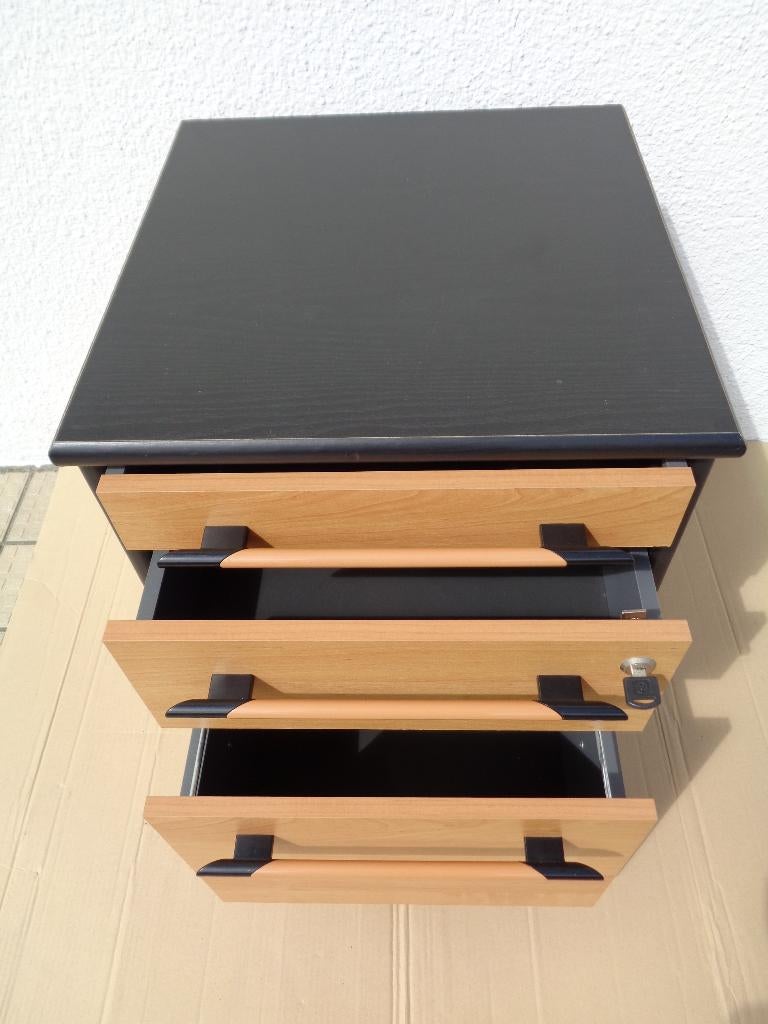 kastje met 3 laden op wielen - 3 stuks, Huis en Inrichting, Kasten | Ladekasten, Ophalen, Minder dan 50 cm, Gebruikt, 3 of 4 laden