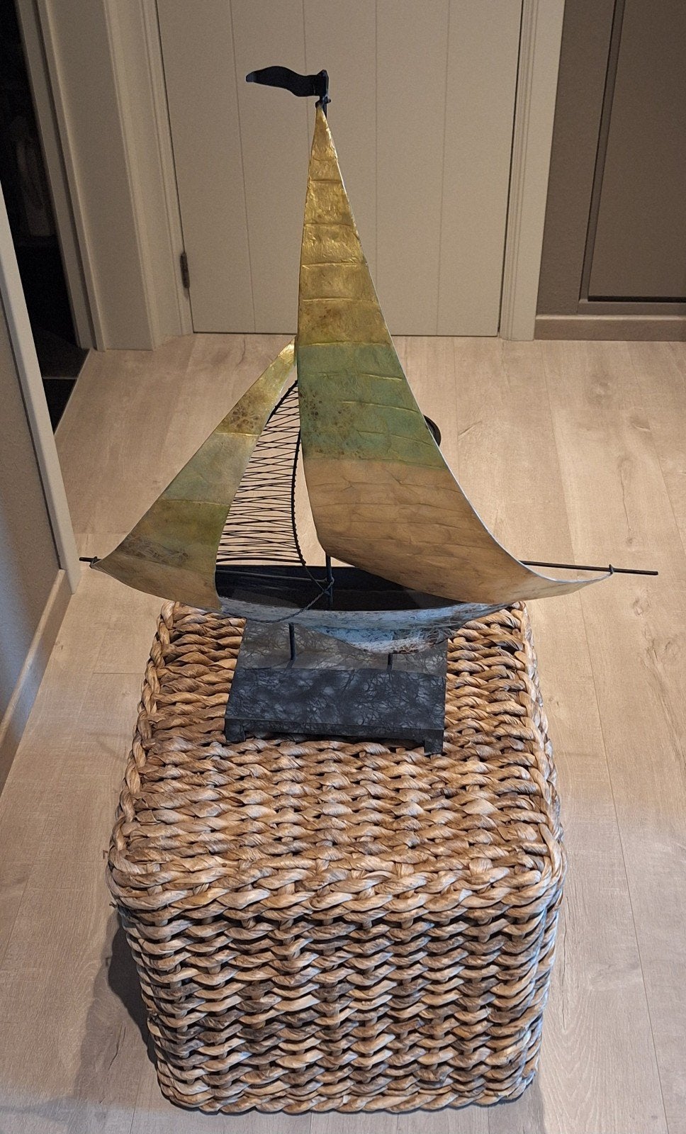 Decoratieve vintage metalen zeilbootsculptuur, Ophalen, Nieuw, Metaal