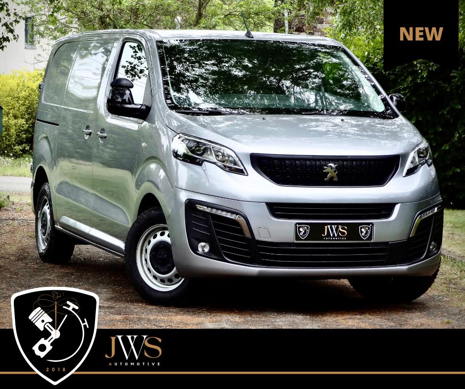 Peugeot Expert L2 (L) Premium 2.0D EAT8 ** CARPLAY - CAM **, Auto's, Peugeot, Euro 6, 4 cilinders, Bedrijf, Overige carrosserie