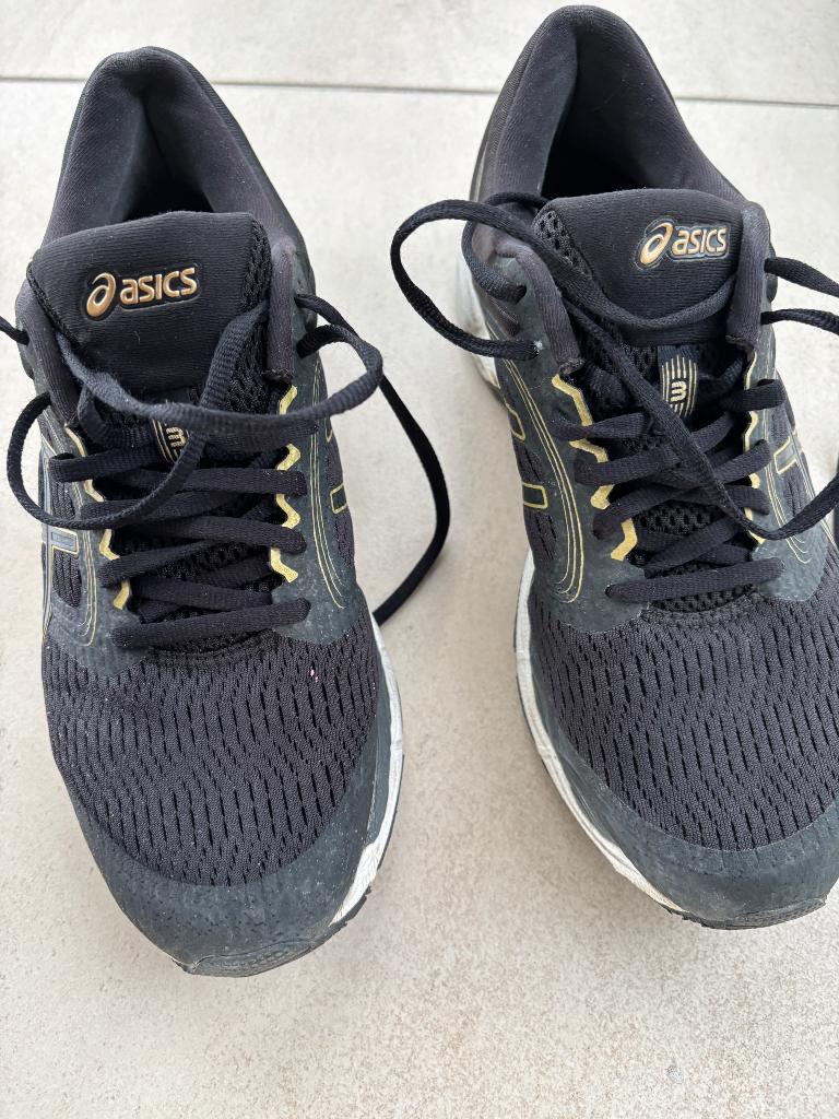 Loopschoenen ASICS gel Ziruss maat 43,5, Vêtements | Hommes, Chaussures, Enlèvement ou Envoi, Porté, Chaussures de sport, Asics