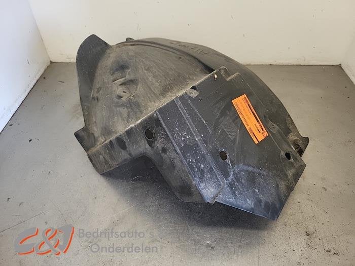 Passage de roue d'un Renault Trafic, Renault, -, 3 mois de garantie, Utilisé