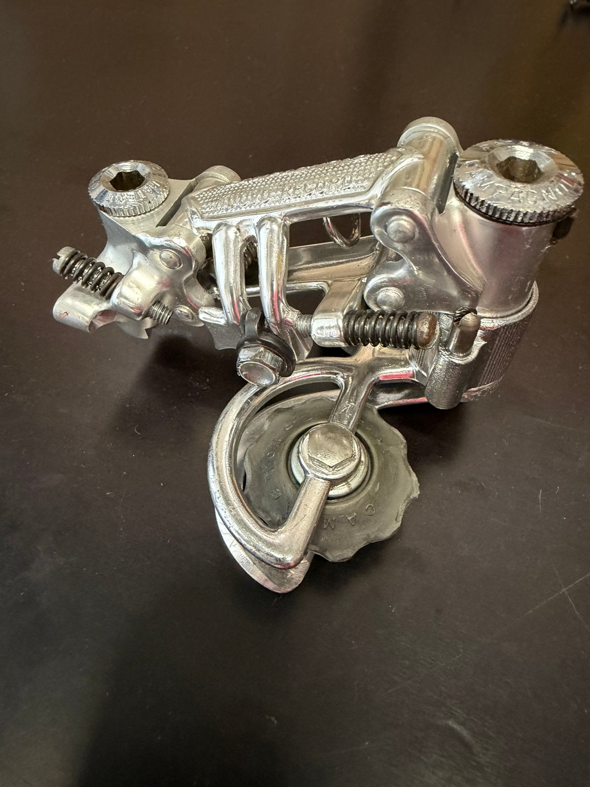 Campagnolo nuovo record achterderailleur pat ‘79, Ophalen