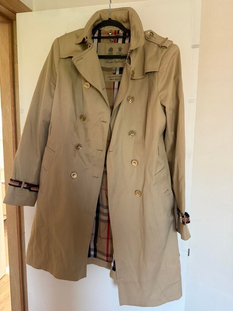Burberry jas zo goed als nieuw, Ophalen of Verzenden, Zo goed als nieuw