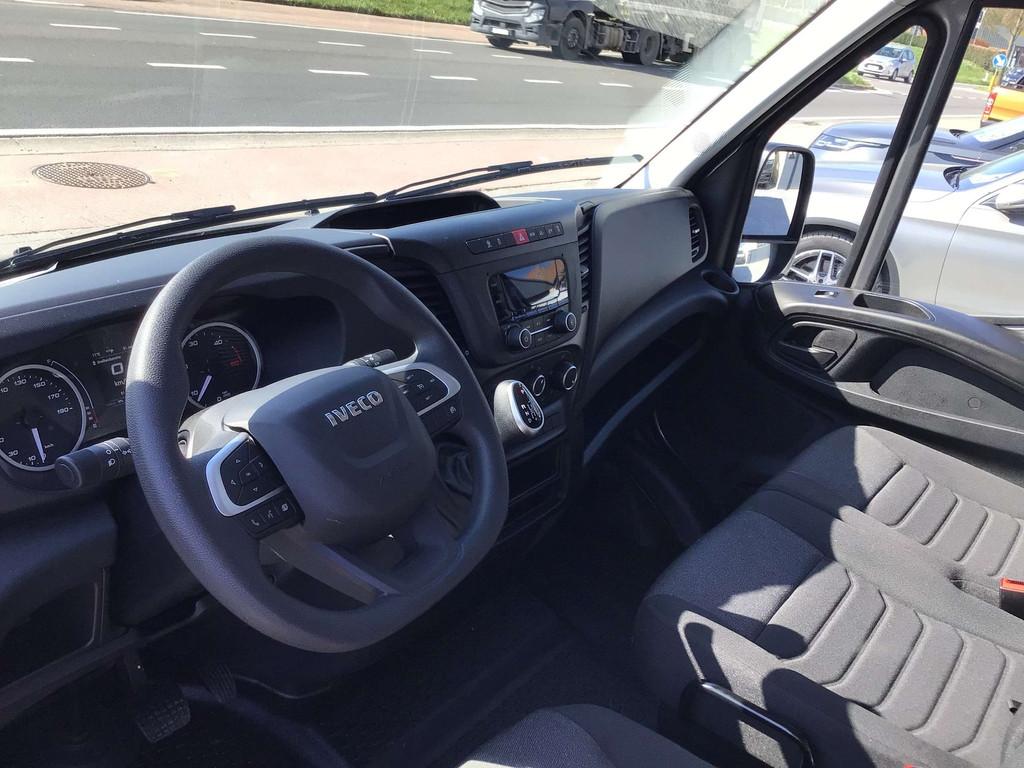 Iveco Daily l3h2 160pk automaat 2023 10km full/option 36950e, Autos, Autos Autre, Argent ou Gris, Achat, Euro 6, Entreprise