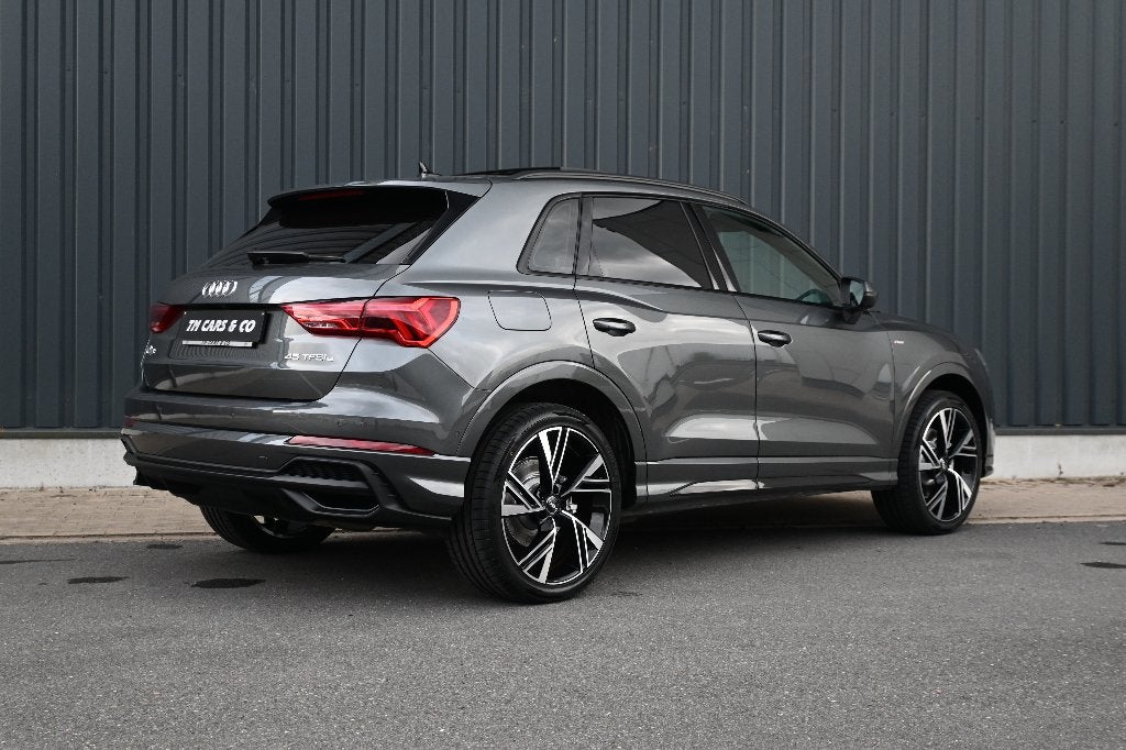 Audi Q3 45TSFIe Hybride S-line Pano, Trekh 360Cam, ACC, BTW, Autos, 1395 cm³, 32 g/km, Achat, Euro 6