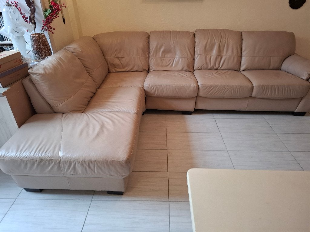 Canapé d'angle en cuir souple couleur beige, 250 à 300 cm, Moins de 75 cm, Banc d'angle, Quatre personnes ou plus