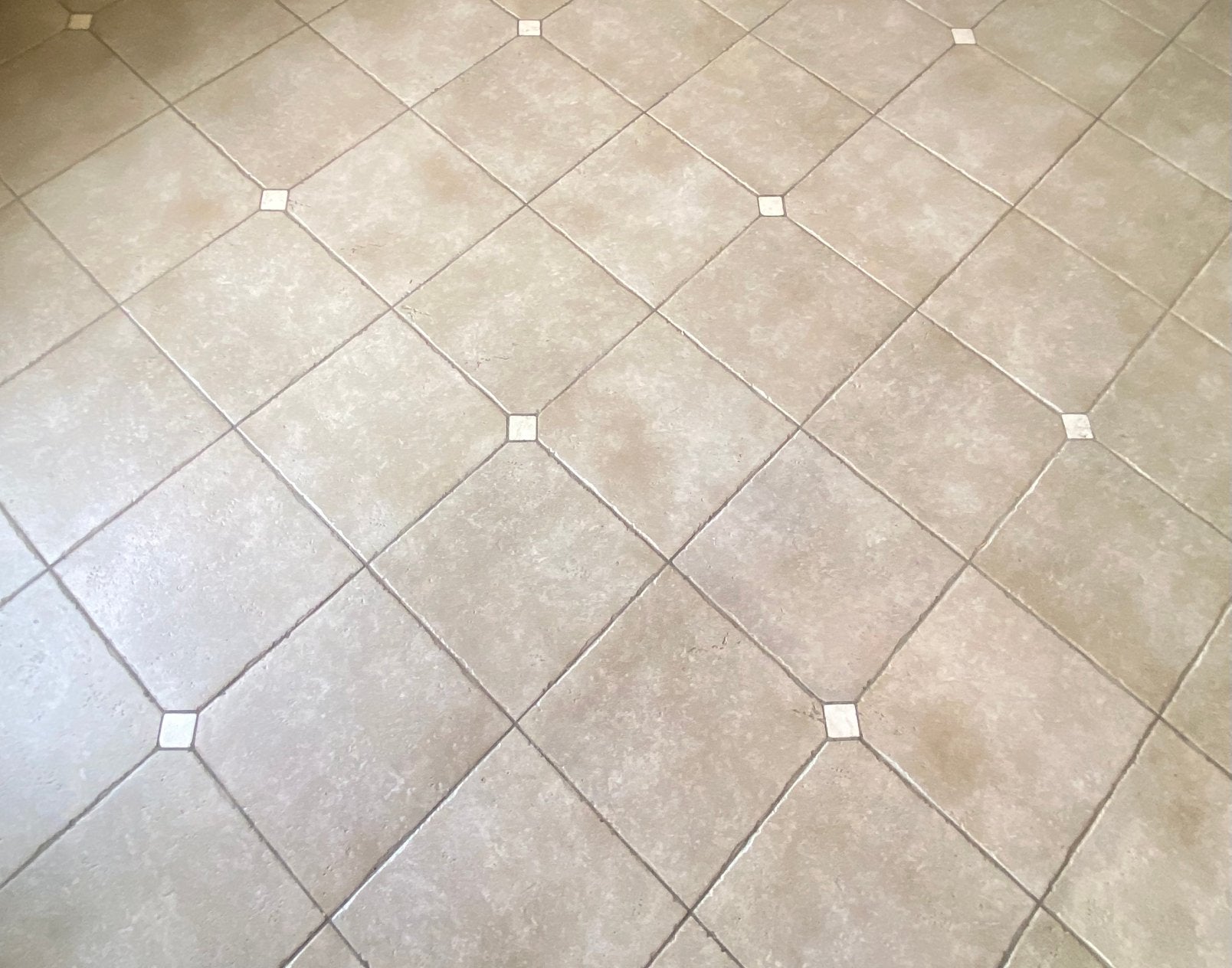 Carreaux Fondovalle, Enlèvement, Comme neuf