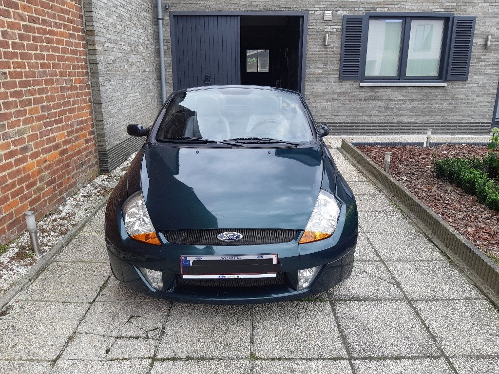 ford Streetka, Voorwielaandrijving, Handgeschakeld, Particulier, 2 deurs