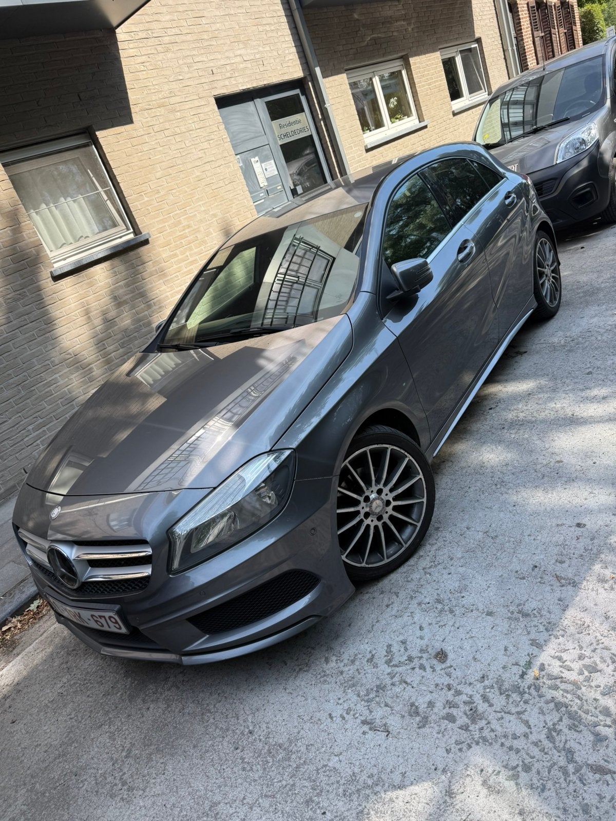 Mercedes A180 benzine AMG Pack 2014 180.000, Autos, Achat, Boîte manuelle, 5 portes, Berline