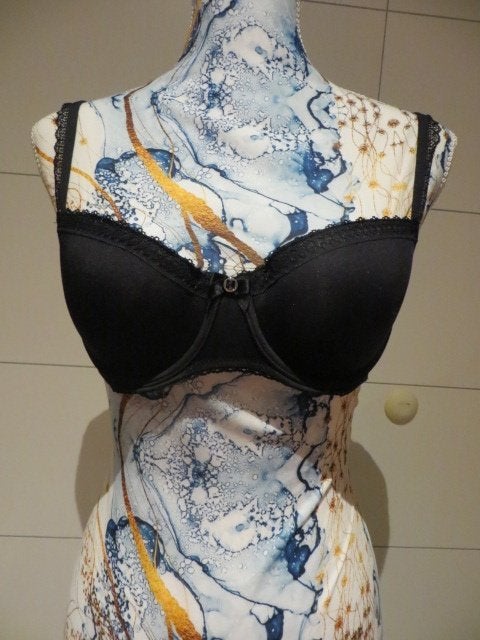 zwarte bh - Hunkemoller - linergie - dames - EU 80B, Vêtements | Femmes, Sous-vêtements & Lingerie, Hunkemoller, Enlèvement ou Envoi