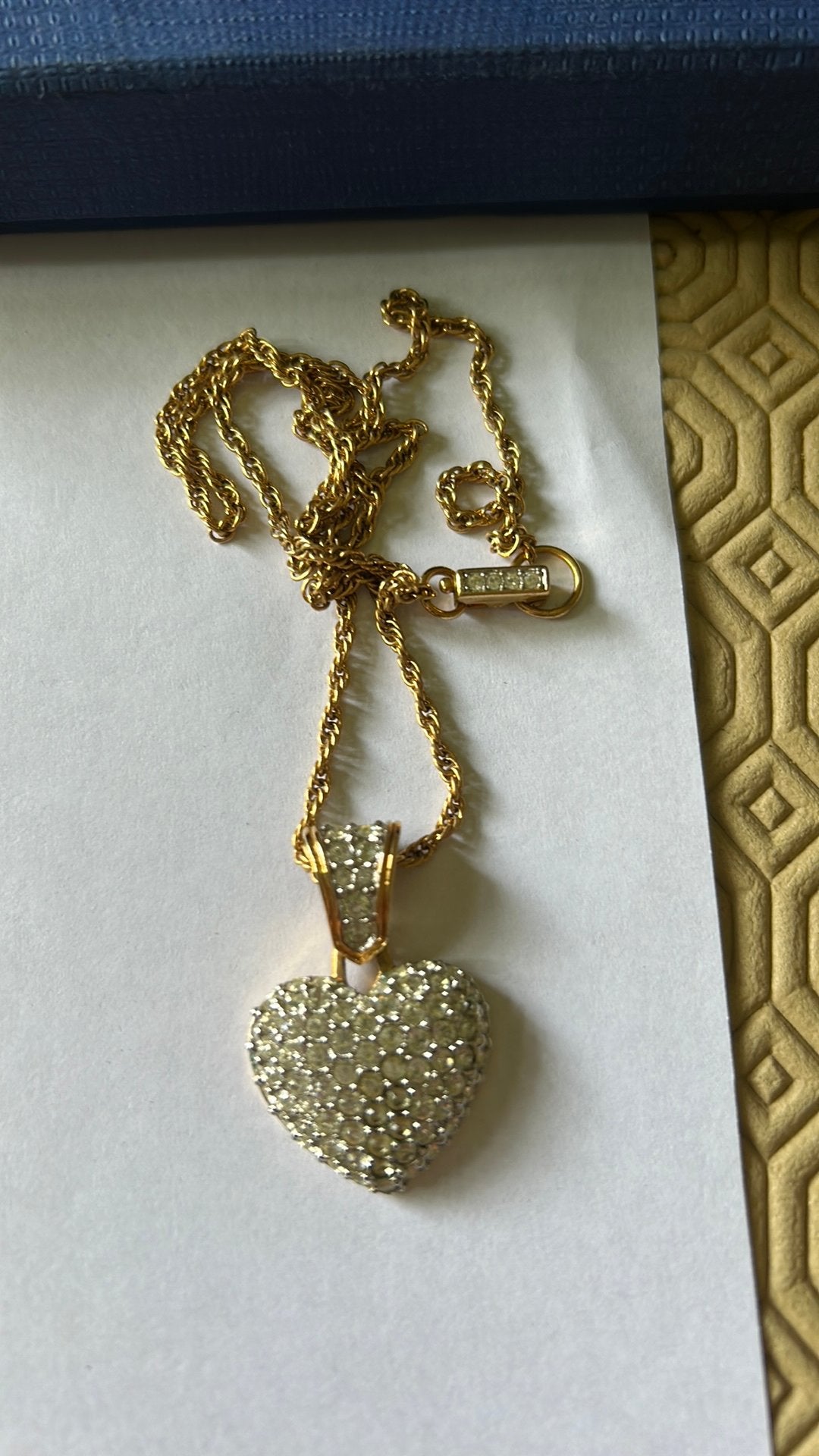 Collier Swarovski, Bijoux, Sacs & Beauté, Colliers, Enlèvement ou Envoi, Comme neuf, Autres matériaux