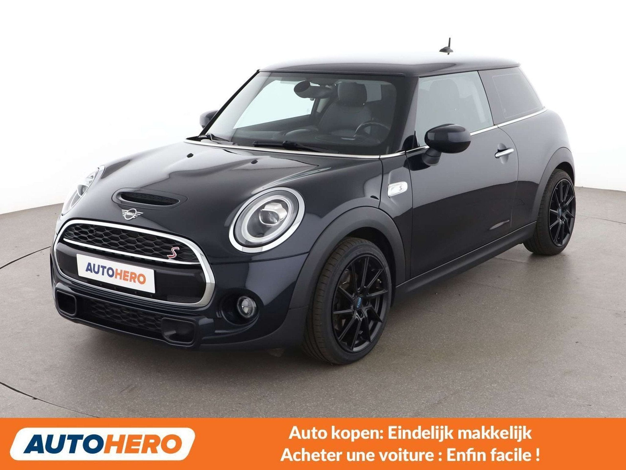 MINI Cooper S Cooper S (bj 2019), Auto's, Mini, Voorwielaandrijving, Gebruikt, Zwart, Handgeschakeld