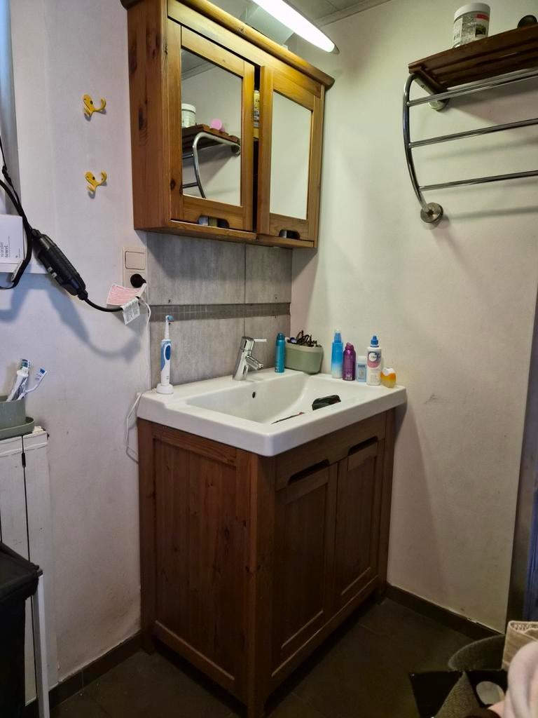 Gratis wastafel + kastje, Huis en Inrichting, Ophalen