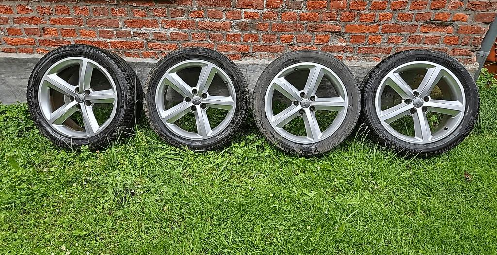 Jantes 18 Audi originales +falken 245.45.18, 245 mm, 4 Saisons, Véhicule de tourisme, 18 pouces