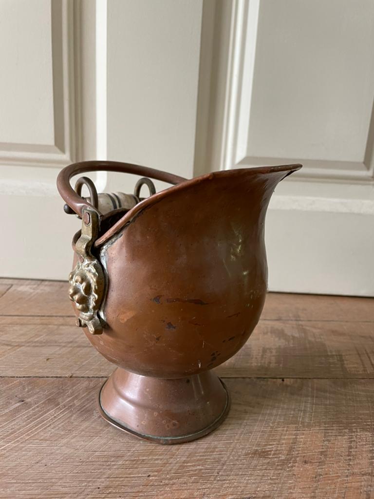 Antieke koperen kolenkit met porselijne handgreep, Antiek en Kunst, Ophalen of Verzenden, Koper