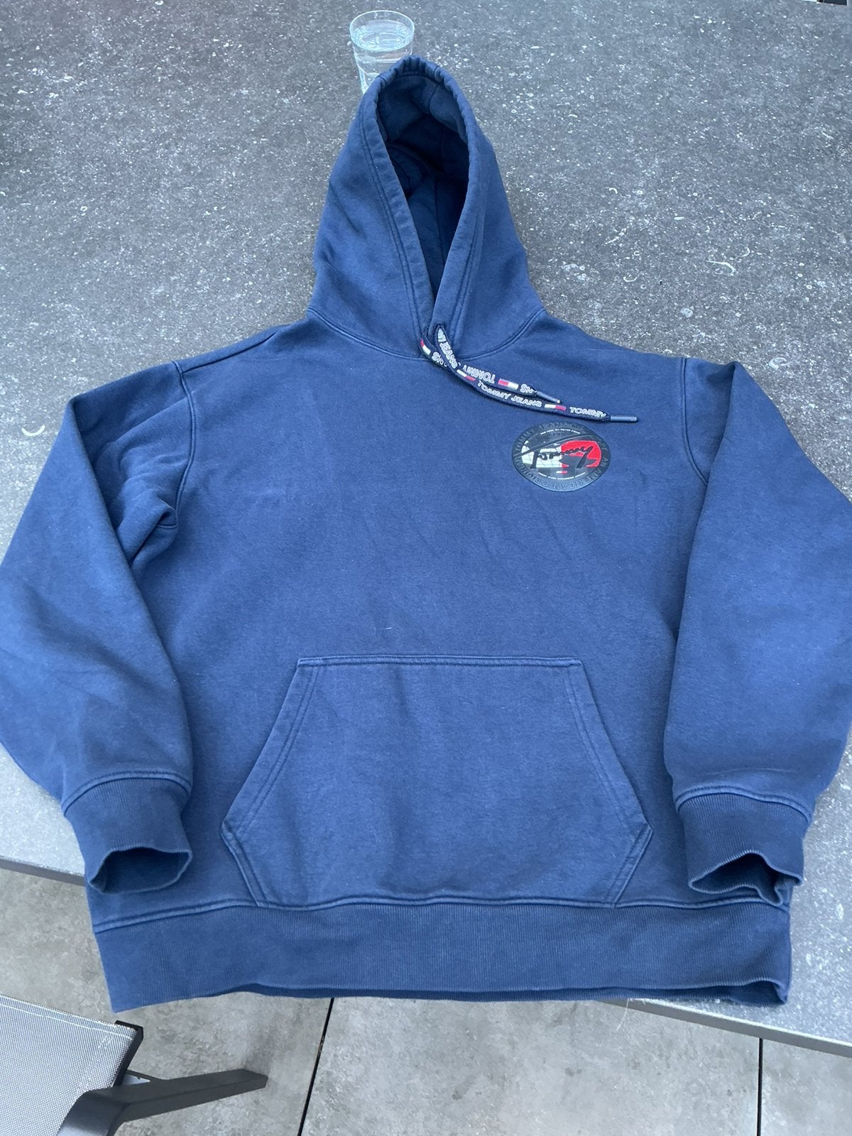 Mooie hoodie Tommy Hilfinger, maat L, Ophalen of Verzenden, Zo goed als nieuw, Maat 52/54 (L), Blauw