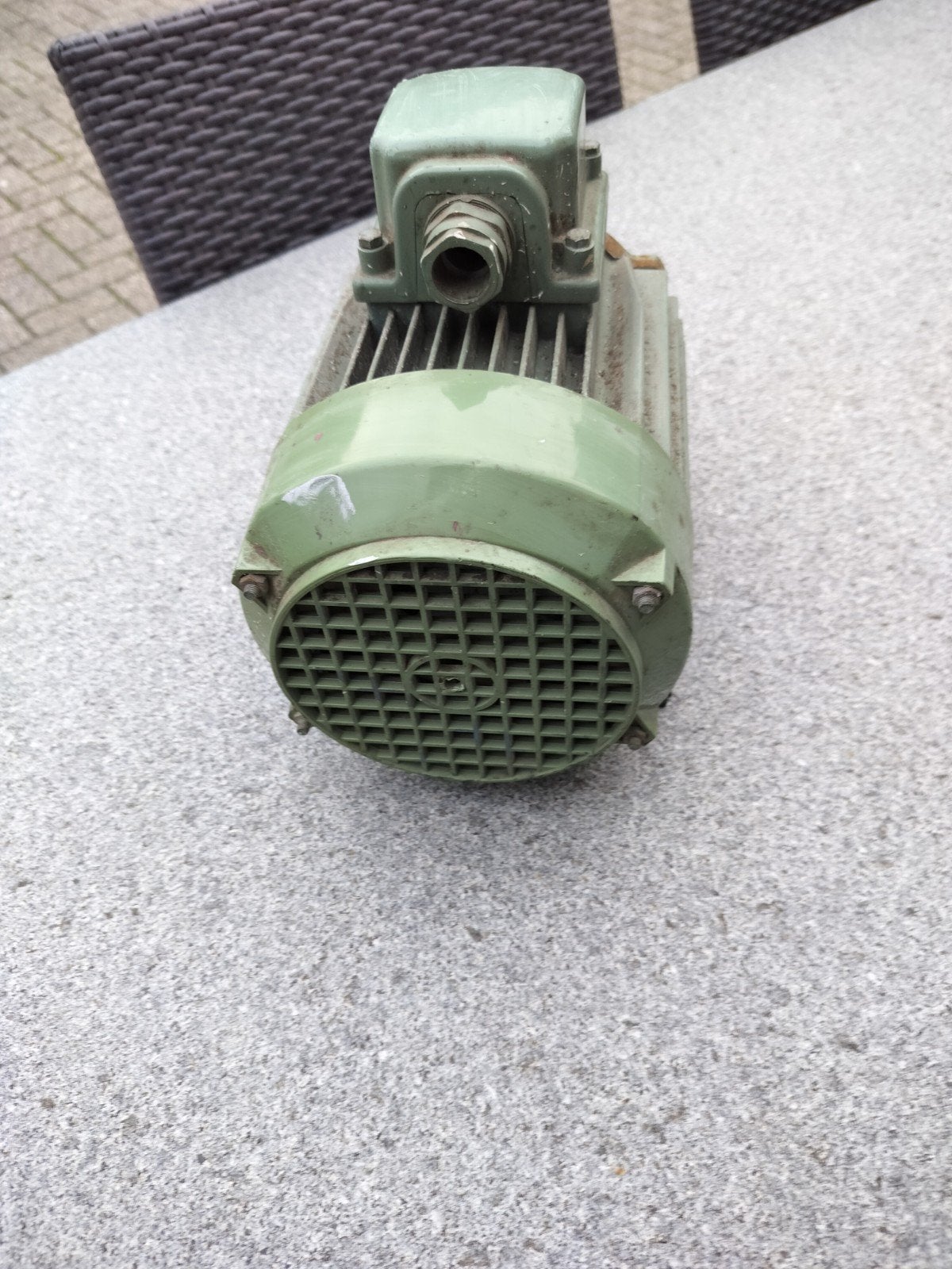 Elektromotor ( 3-fasig )
- Merk : Leroy-Somer
- Type : LS 80, Doe-het-zelf en Bouw, Ophalen, Gebruikt