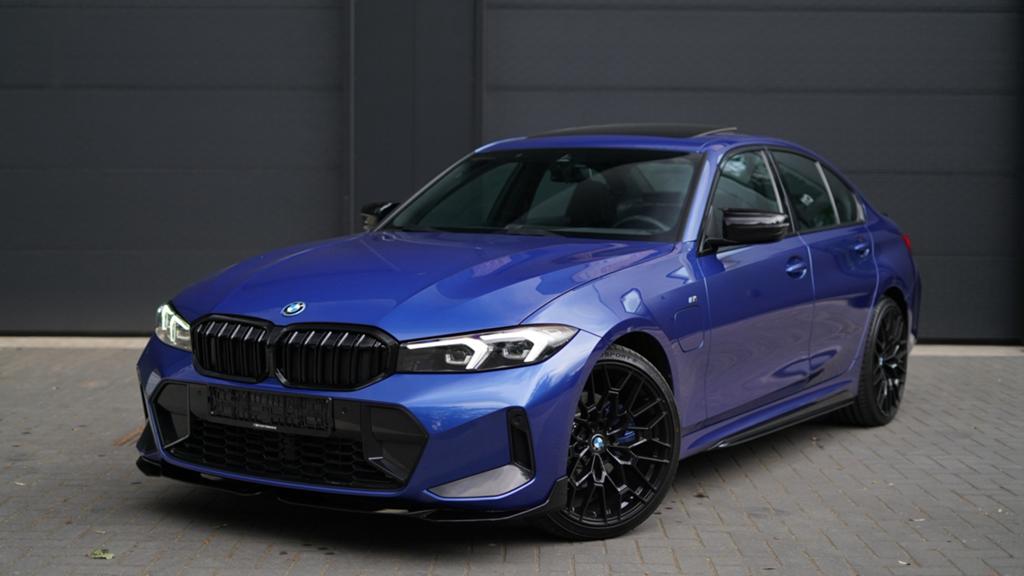 BMW 330e/ M-Performance/Facelift 2/Pano/Ambient, Autos, BMW, Entreprise, Série 3, ABS, Caméra de recul, Phares directionnels, Régulateur de distance