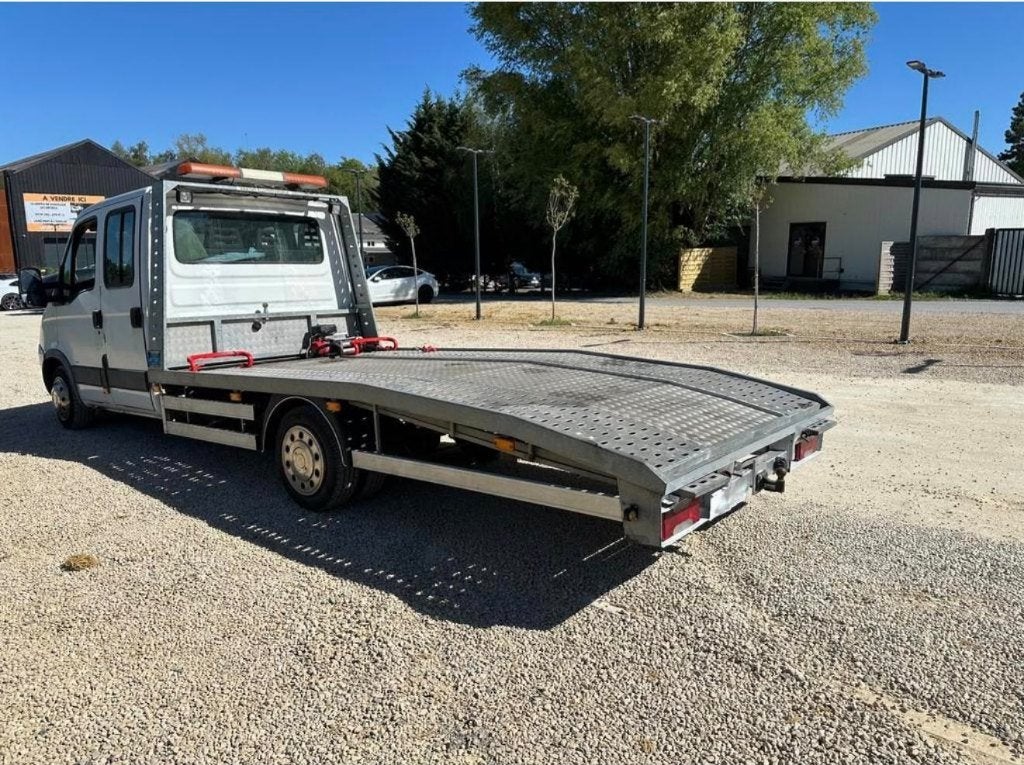 Iveco daily //3.0tdi // 107kw //2007 // 101000km, Auto's, https://public.car-pass.be/vhr/d5c7173d-a342-4df3-aed4-6b46db676f43