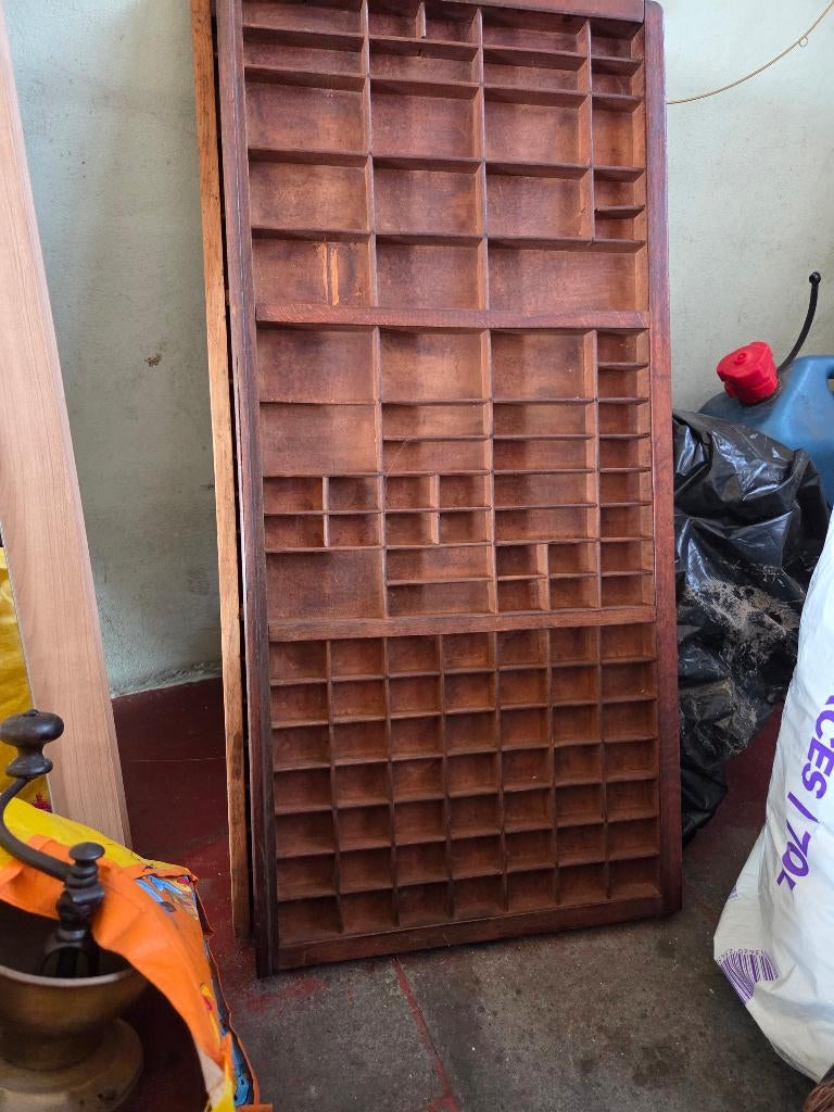 Letterkast, Ophalen