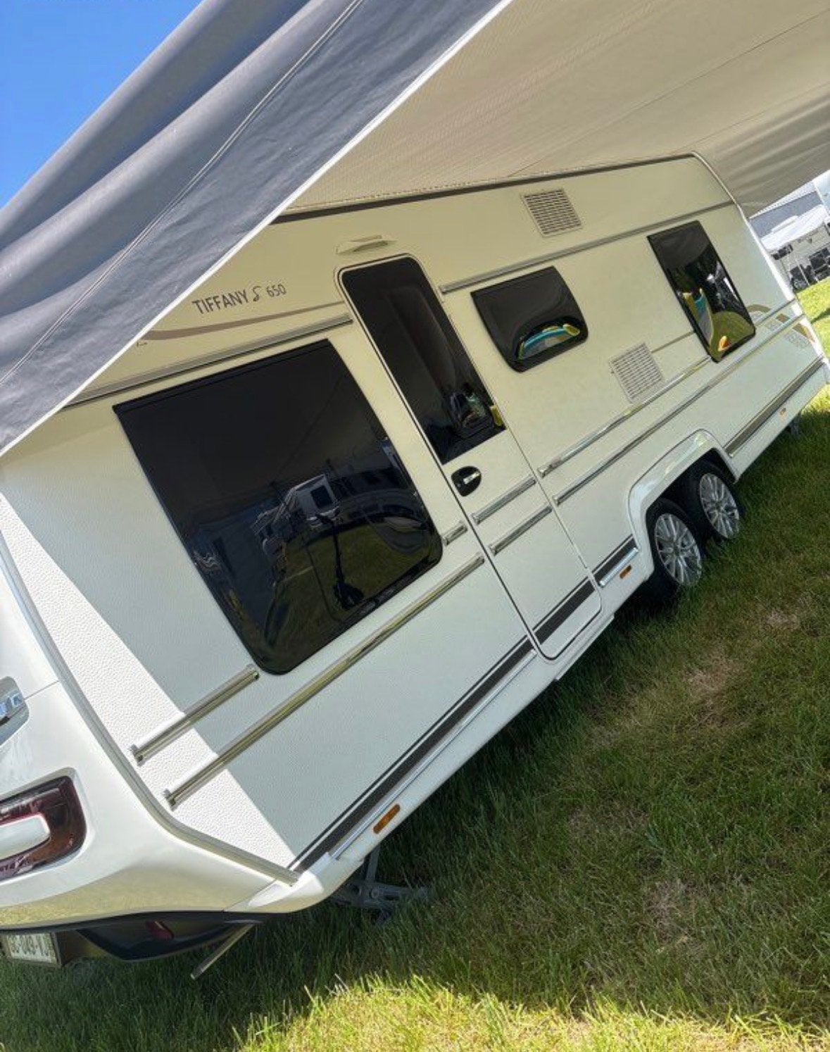 Fendt caravan, Caravans en Kamperen, Caravans, Rondzit, Frans bed, Particulier, Koelkast