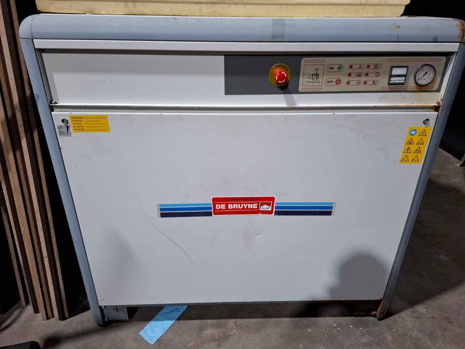Zware compressor op drijfkracht, Enlèvement