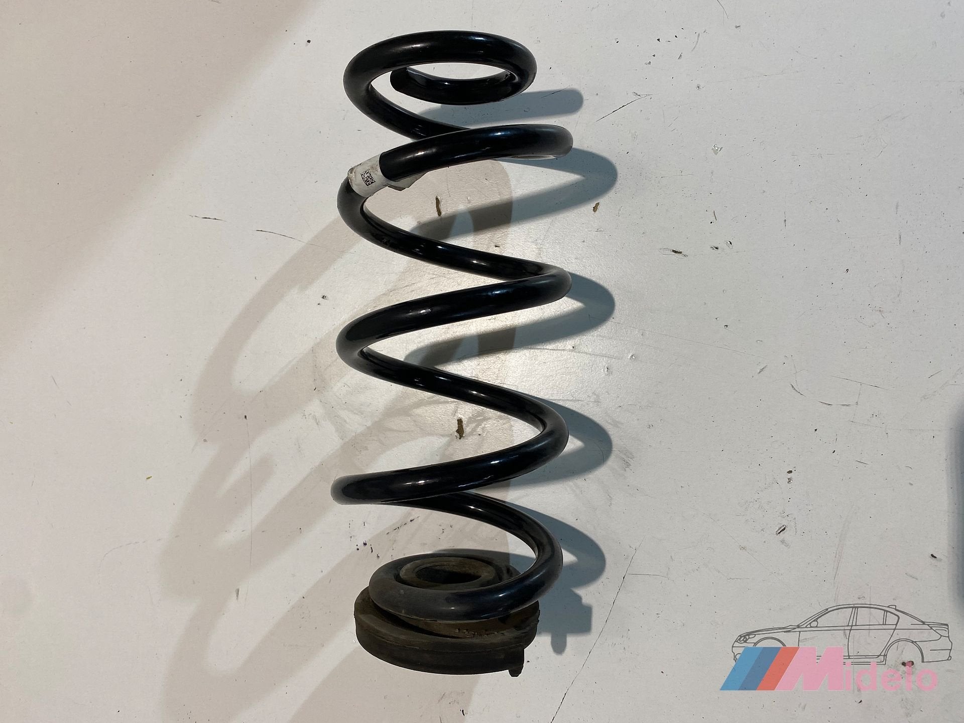 VW GOLF VII SCHROEFVEER ACHTER 8W0511115, Volkswagen, -, Utilisé, -