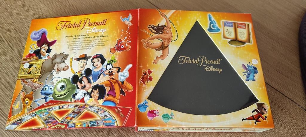 Trivial Pursuit Disney, Hobby & Loisirs créatifs, Trois ou quatre joueurs, Enlèvement, Comme neuf, Parker