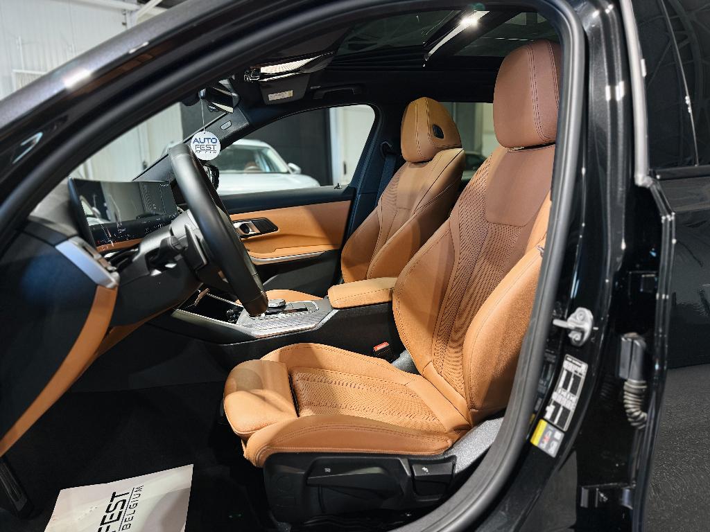 BMW 330e Touring M-Sport Facelift - Garantie, Auto's, BMW, Automaat, Achterwielaandrijving, Euro 6, Zwart