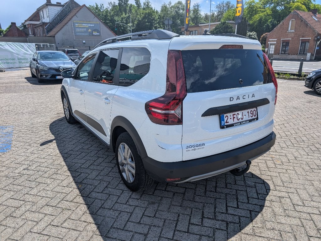 Dacia Jogger Comfort ECO-G 100 LPG – 5 zitplaatsen, Voorwielaandrijving, Stof, Wit, 5 deurs