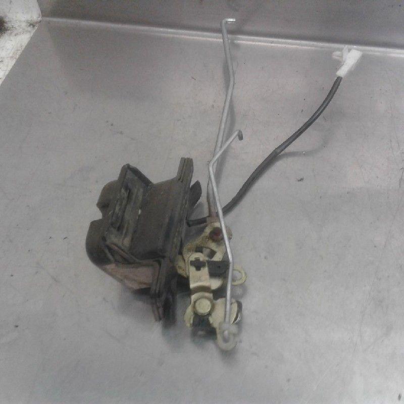 SLOTVANGER ACHTERKLEP Kia Sorento I (JC) (01-2002/12-2011), Gebruikt, Kia