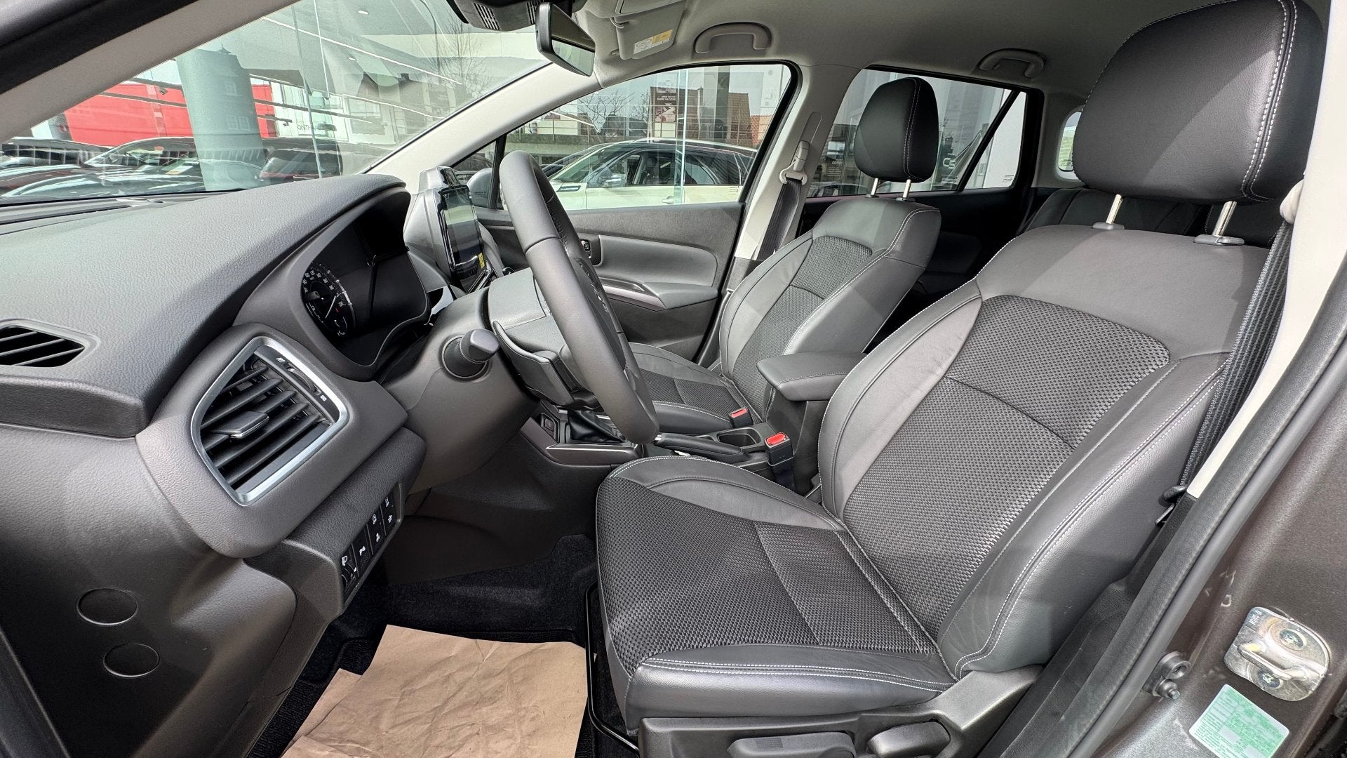 Suzuki S-Cross Grand Luxe Xtra 2WD AUT (MY25) (automatique), Autos, Suzuki, Argent ou Gris, Achat, Euro 6, Entreprise