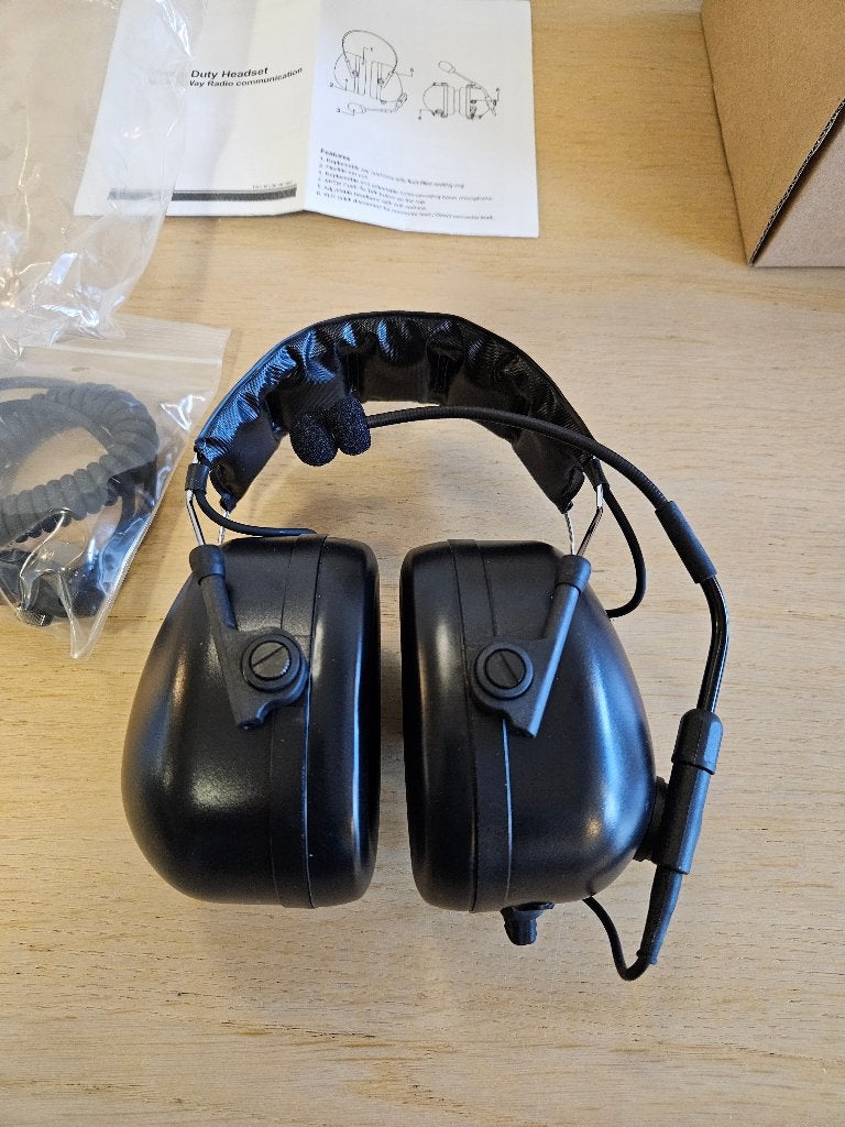 Casque antibruit heavy duty neuf connexion talkie walkie, Telecommunicatie, Portofoons en Walkie-talkies, Nieuw, Accessoires, Handsfree-functie