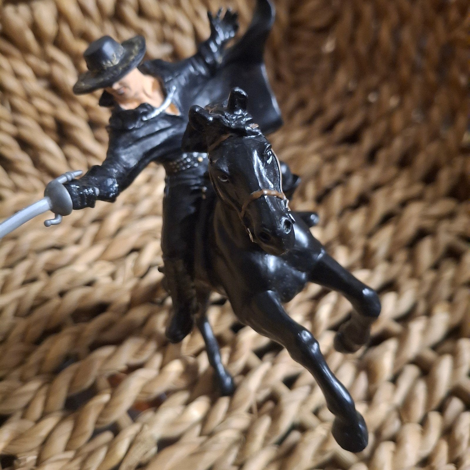 figurine de zorro et son cheval tornado, Enlèvement ou Envoi
