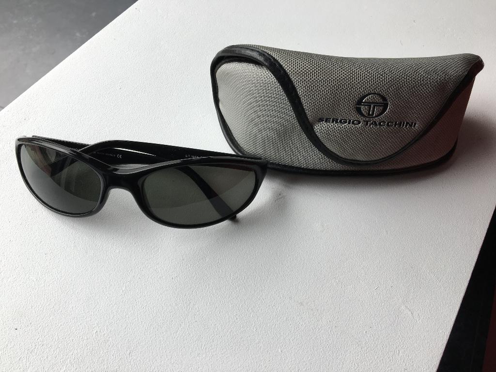 Sergio Tacchini zonnebril B13 cm(met brillendoos)ook vr ski, Ophalen of Verzenden, Zo goed als nieuw, Zonnebril