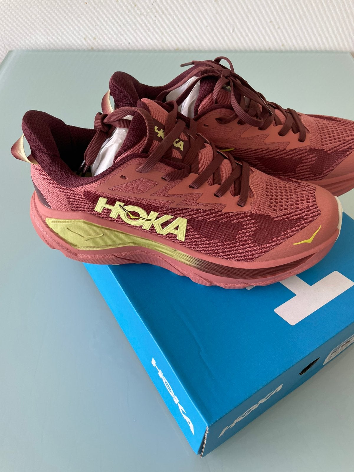 Loopschoenen HOKA mt 41 1/3, Neuf, Autres marques, Course à pied, Chaussures de course à pied