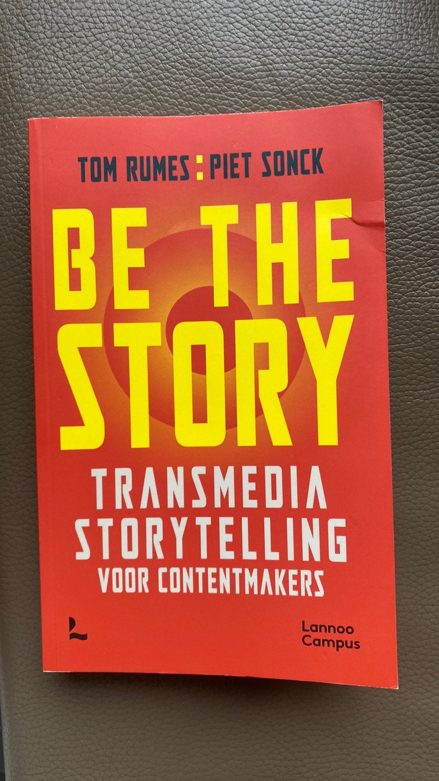 Be the story - transmedia storytelling voor contentmakers, Livres, Enlèvement ou Envoi, Comme neuf