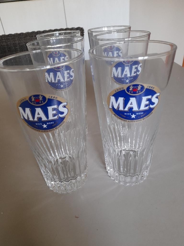 Maes pils glazen.8 en 3 ,5 met onderzetters samen 11 euro., Verzamelen, Biermerken, Ophalen, Nieuw, Overige merken
