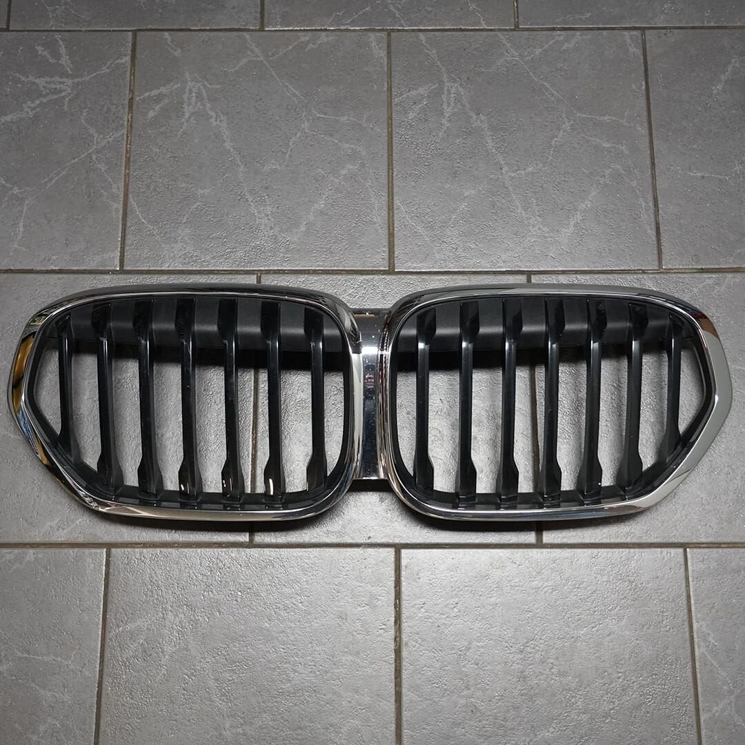 BMW X1 LCI 2021/2022 grill, -, Utilisé, -, Enlèvement ou Envoi
