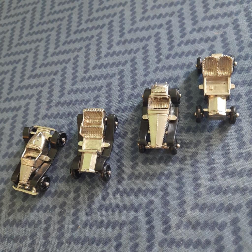 ENSEMBLE VINTAGE DE 4 VIEILLES  MÉTAL CHROMÉ *Ca. 1/72*, Hobby & Loisirs créatifs, Voitures miniatures | 1:87, Comme neuf, Voiture