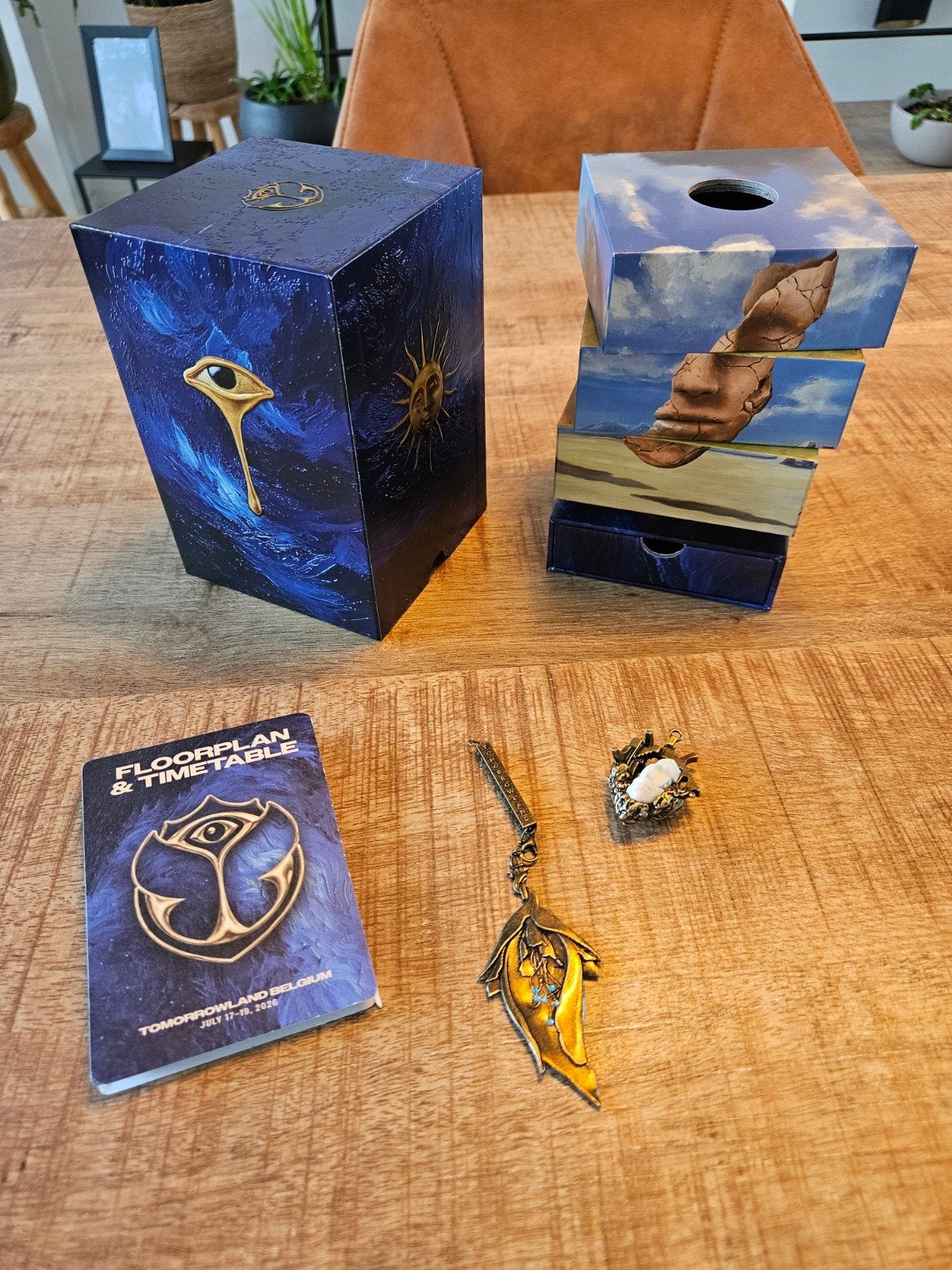 Treasure Case Tomorrowland 2026 + extra's, Collections, Enlèvement