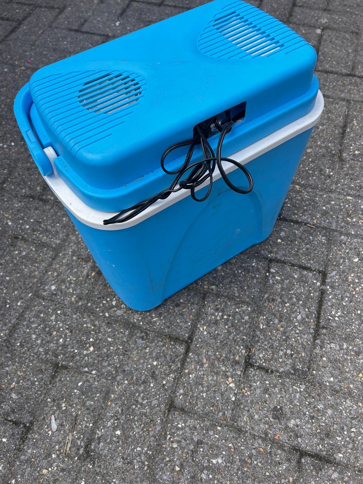 Elektronische koelbox, Ophalen, Zo goed als nieuw, Koelbox