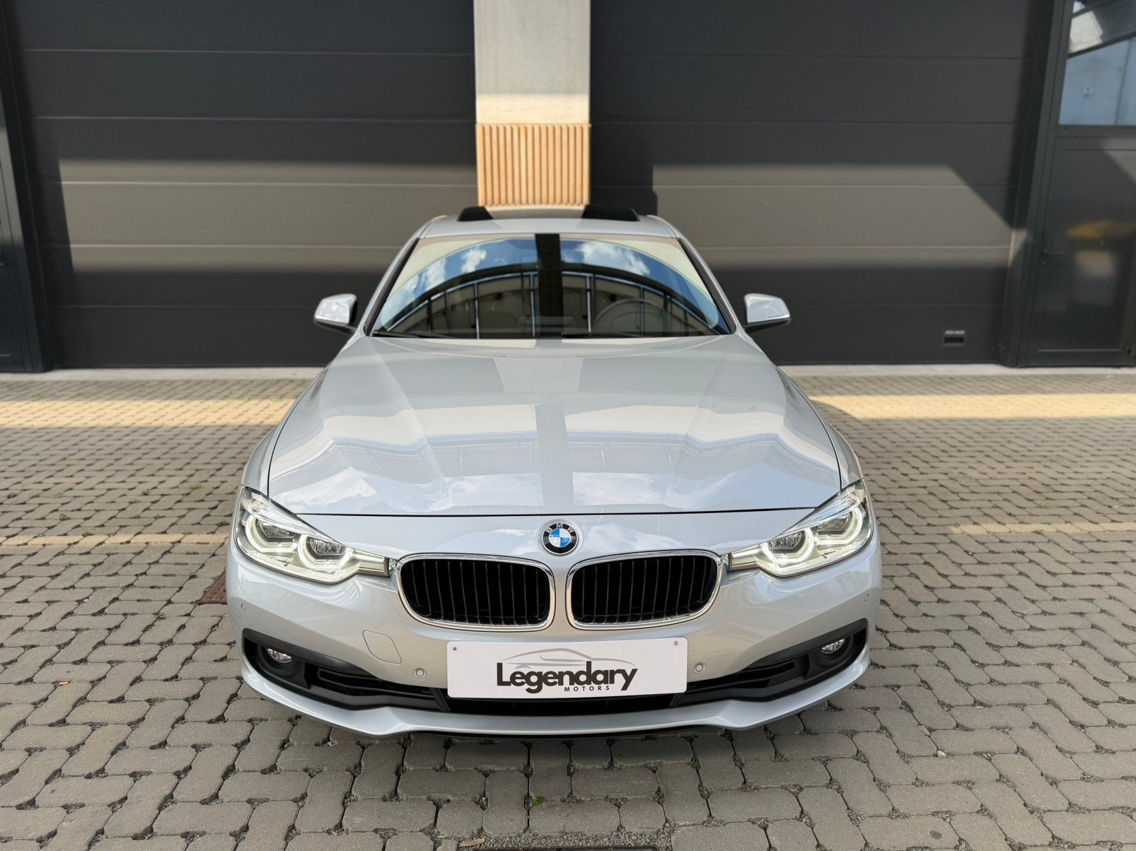 BMW 318 Advantage | Automaat | 2017 | 130.000 | Led |, 100 kW, Argent ou Gris, Achat, Euro 6