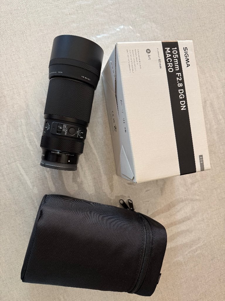 Objectif macro Sigma 105 mm f/2,8 DG DN, Enlèvement, Comme neuf, Objectif macro
