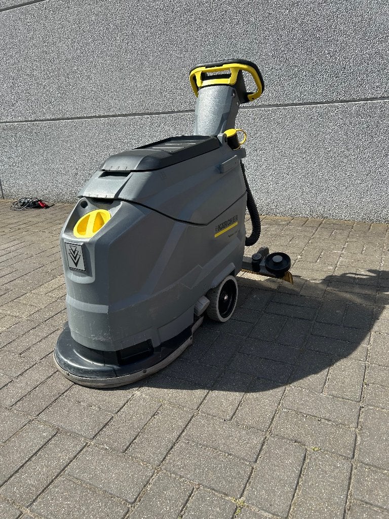 kärcher Schrob-zuigmachine BD 43/25 C Bp pack, Doe-het-zelf en Bouw, Reinigingsmachines, Ophalen, Gebruikt, Overige typen