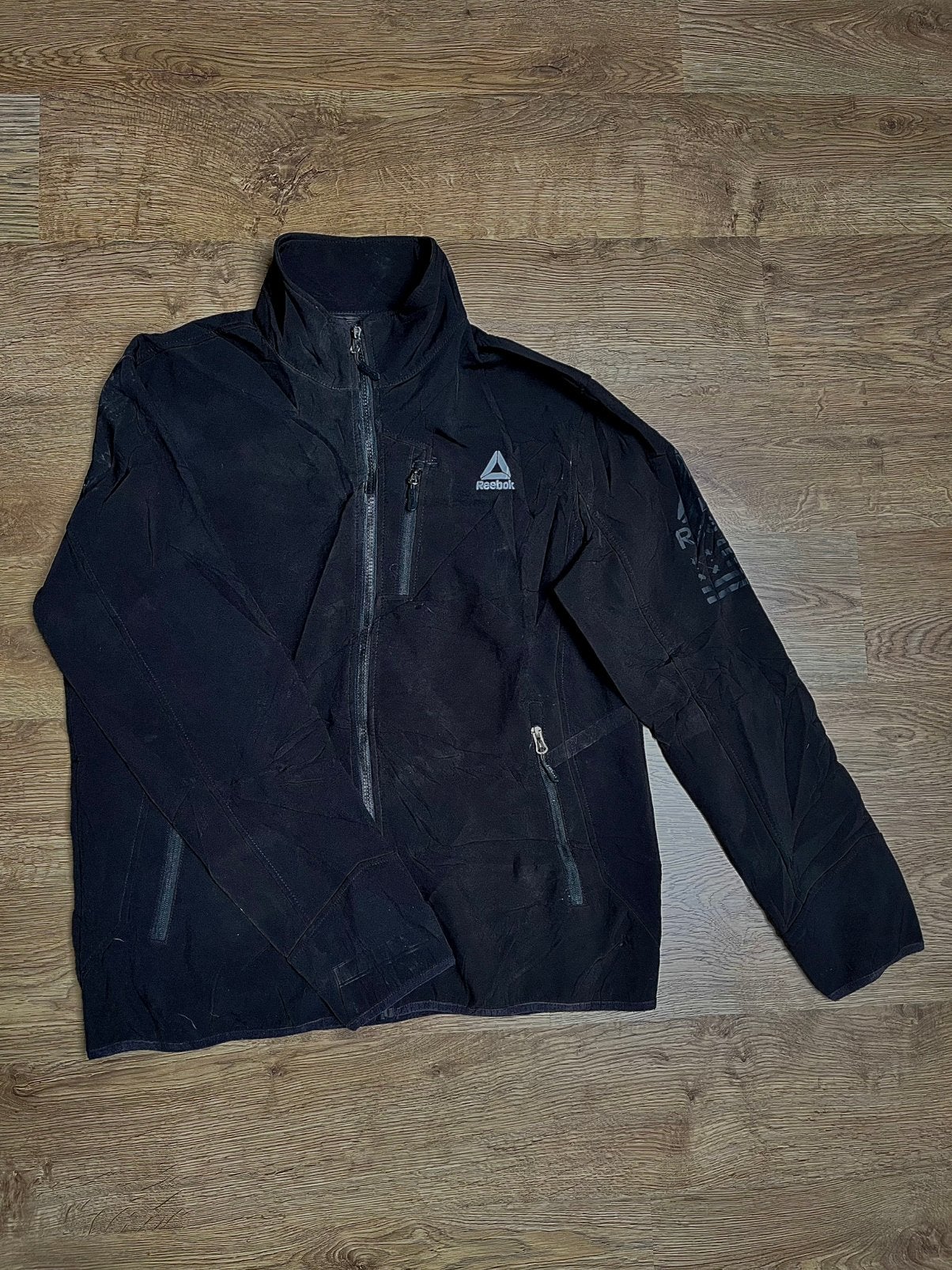 Veste noire Reebok - M - Parfait état, Enlèvement ou Envoi, Comme neuf, Taille 48/50 (M)