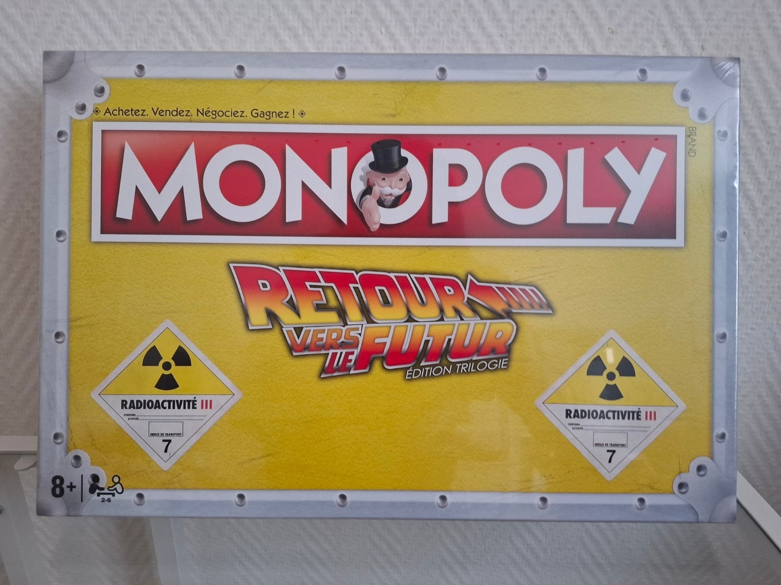 Monopoly Terug naar de toekomst, Ophalen