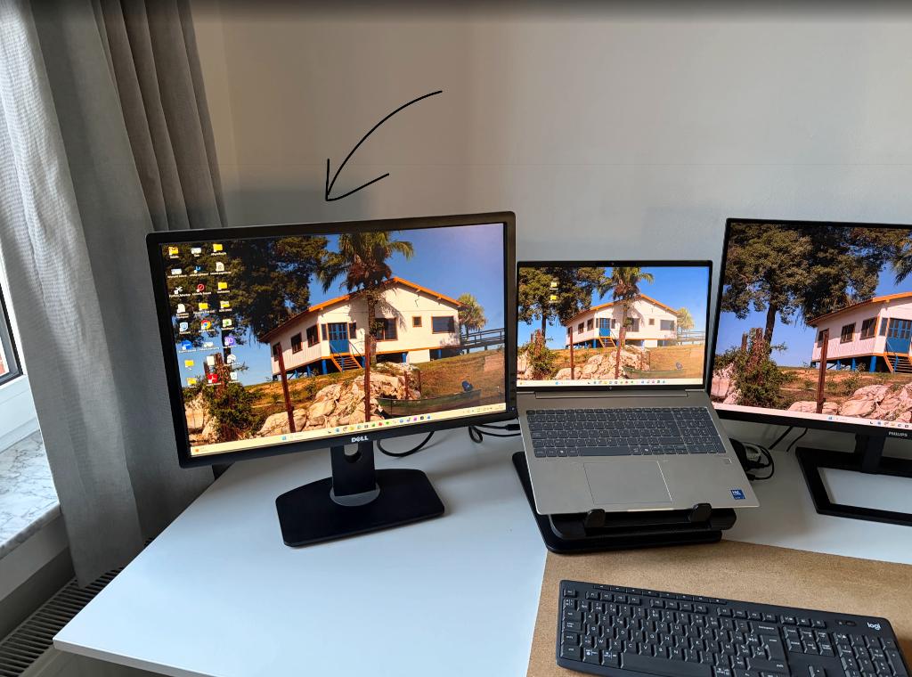 Dell monitor U2412Mc, Computers en Software, Monitoren, Gebruikt, DisplayPort, DVI, VGA, Gaming, In hoogte verstelbaar, Draaibaar